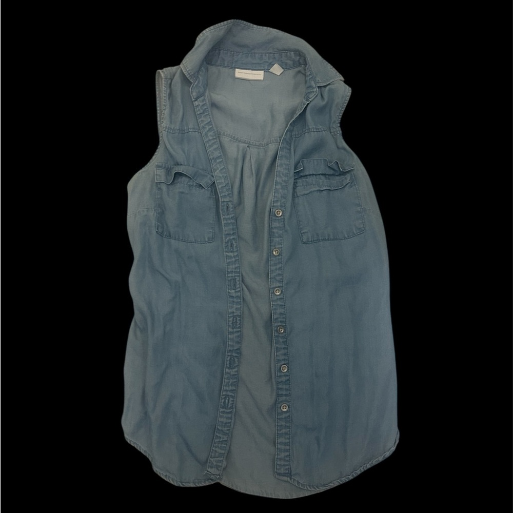 New York & Company Light Blue Denim-easque Top, sleeveless, vintage